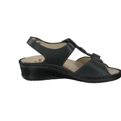 Finn Comfort – Sandale aus Kalbleder schwarz