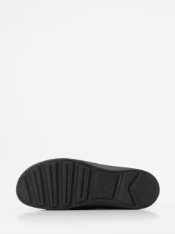 Finn Comfort – Schnürboots aus Nubukleder schlammgrau