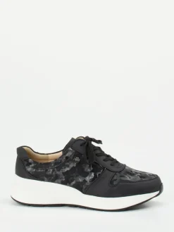 Finn Comfort – Schnürschuh aus Kalbleder Schwarz