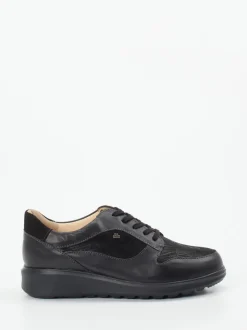 Finn Comfort – Schnürschuh aus Kalbleder Schwarz