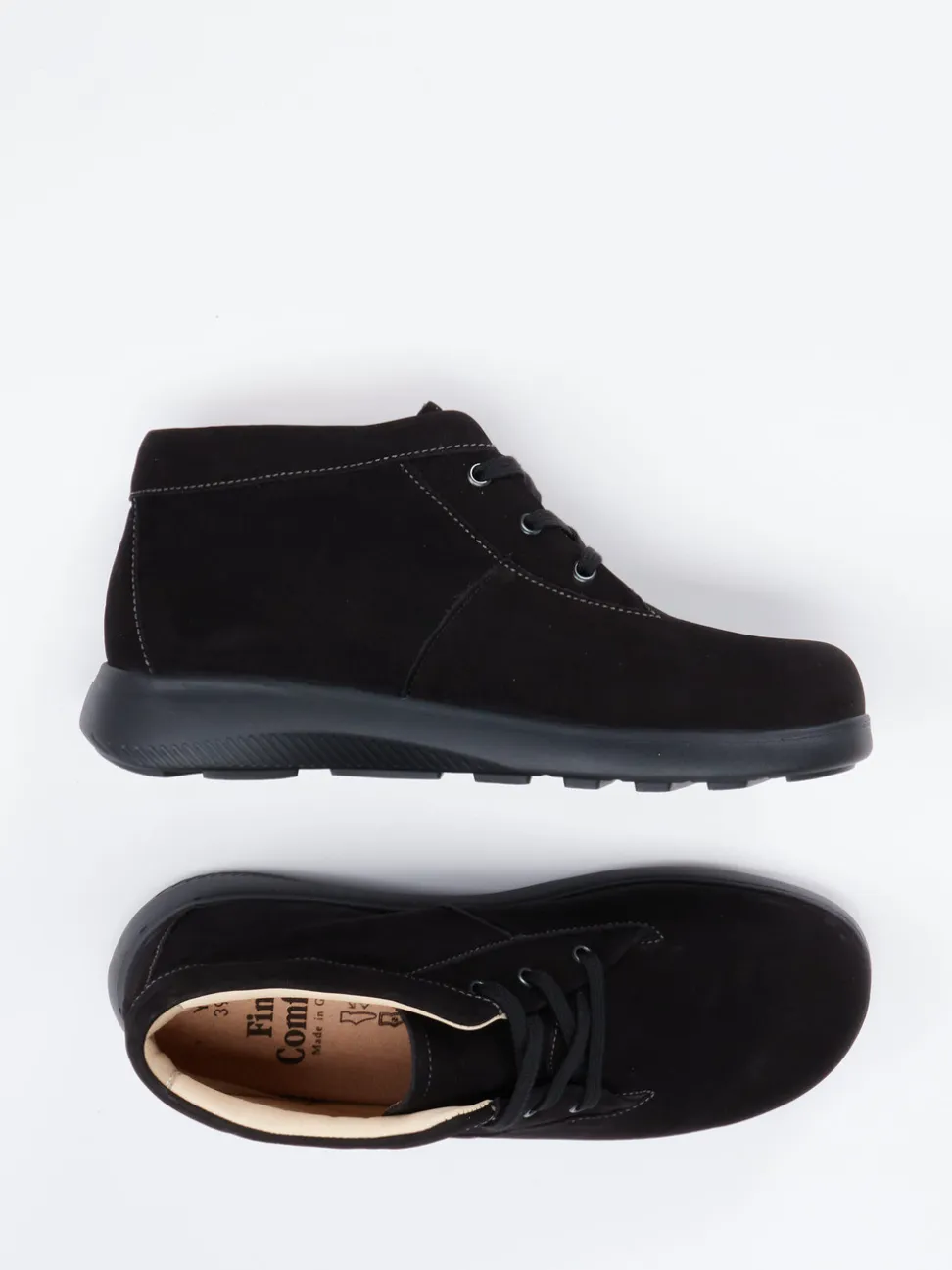Finn Comfort – Schnürschuh aus Nubukleder schwarz