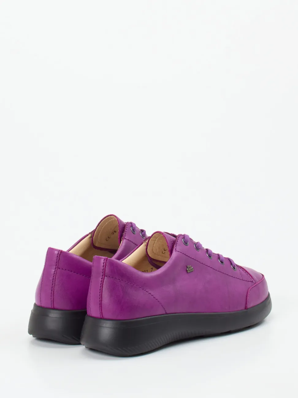 Finn Comfort – Schnürschuh aus Kalbleder Violett