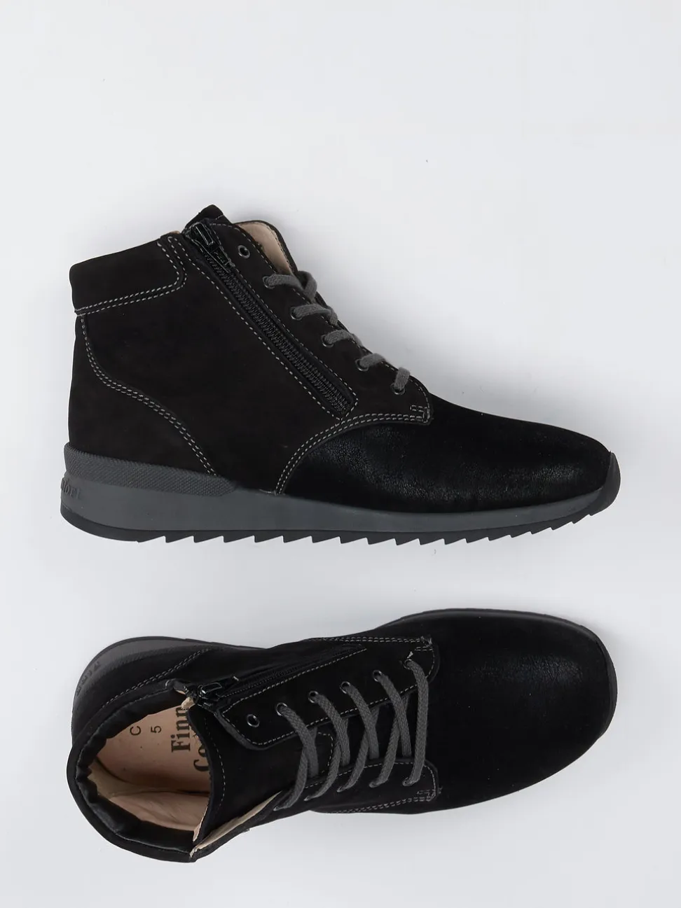 Finn Comfort – Schnürstiefelette aus Nubukleder schwarz