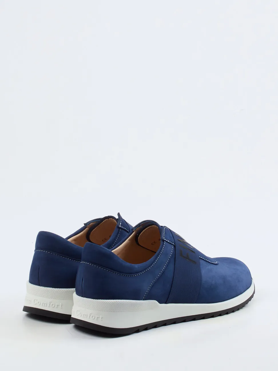 Finn Comfort – Slipper aus Nubukleder in Marineblau