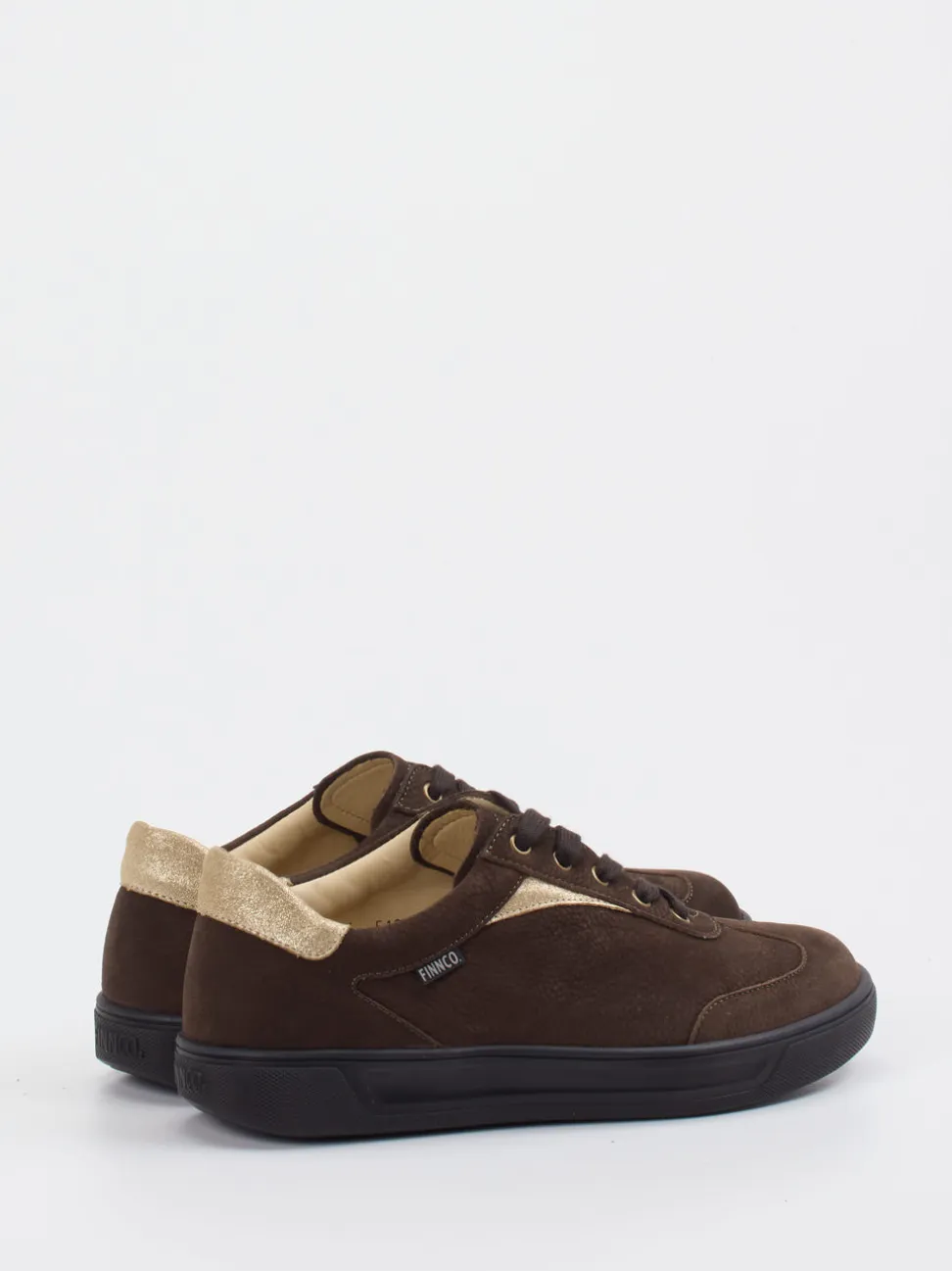Finn Comfort – Sneaker aus Nubukleder in Braun