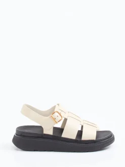FitFlop – Fisherman-Sandalen aus Lackleder Beige