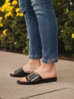 FitFlop – Pantolette aus Kalbleder Schwarz