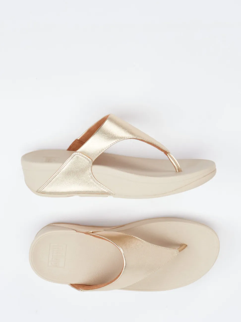 FitFlop – Zehentrenner aus Metallicleder goldfarben
