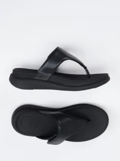 FitFlop – Zehentrenner aus Kalbleder schwarz