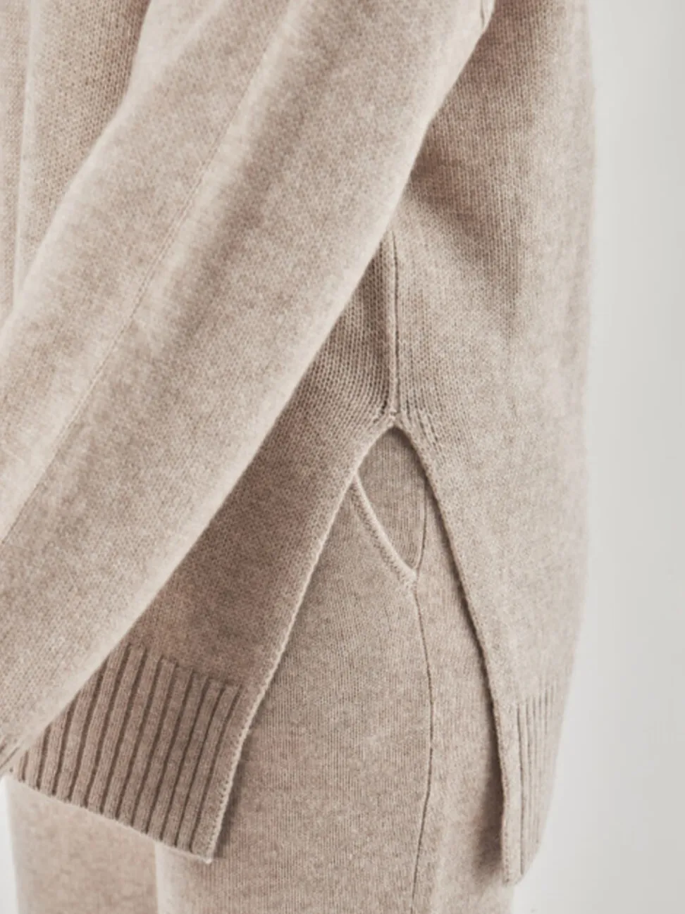 FLONA – Pullover aus Kaschmir in Beigegrau