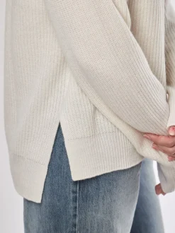 FLONA – Strickpullover aus geripptem Material cremeweiß