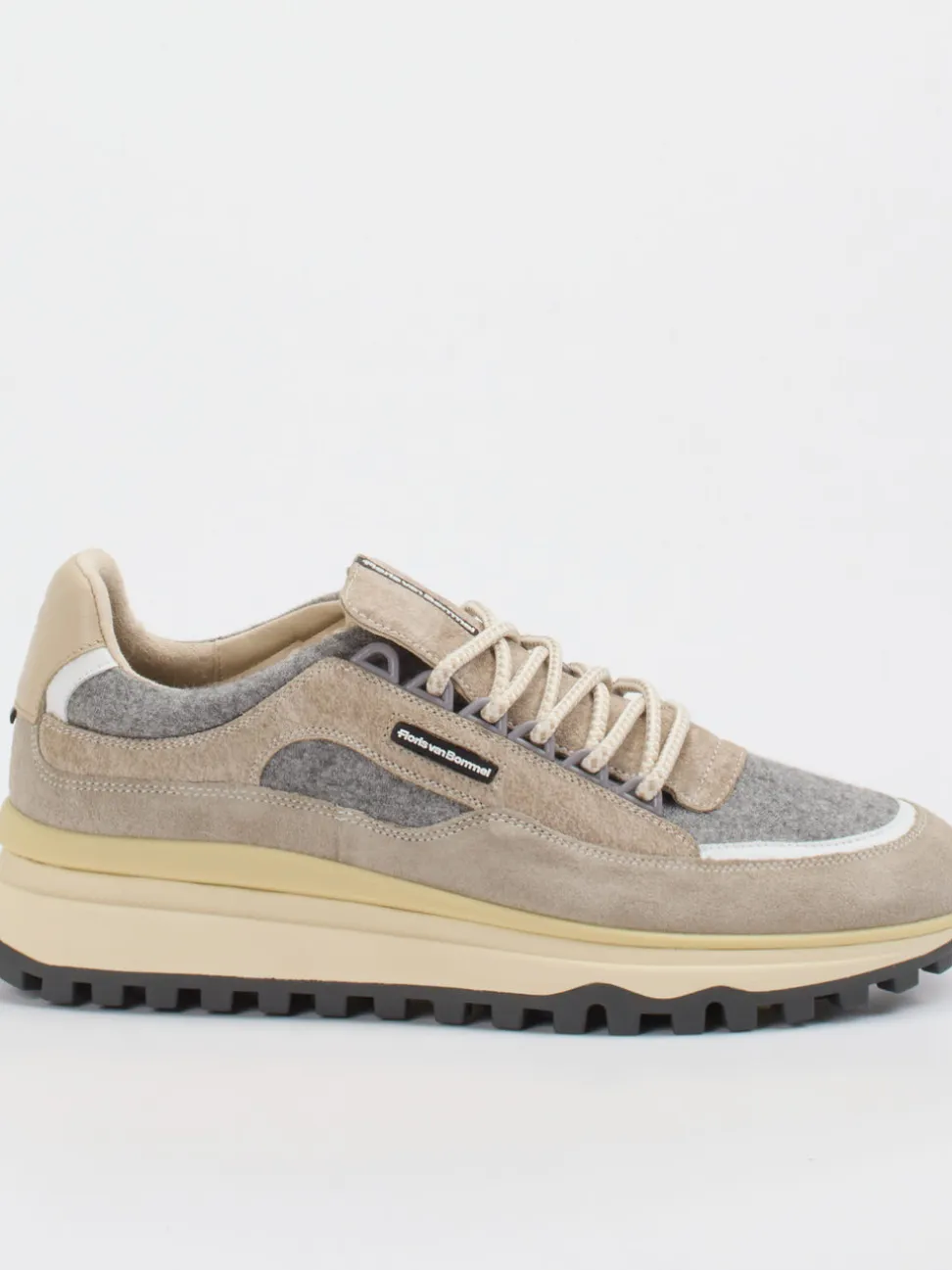 Floris van Bommel – Sneaker aus Velour/Textil Beigebraun
