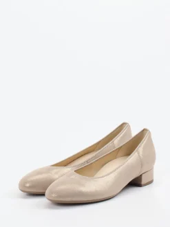 Gabor – Ballerinas aus Metallicleder in Champagner