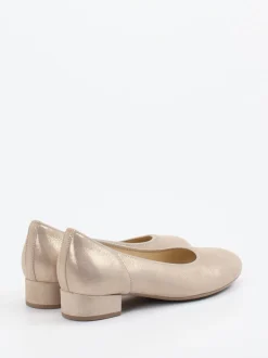 Gabor – Ballerinas aus Metallicleder in Champagner