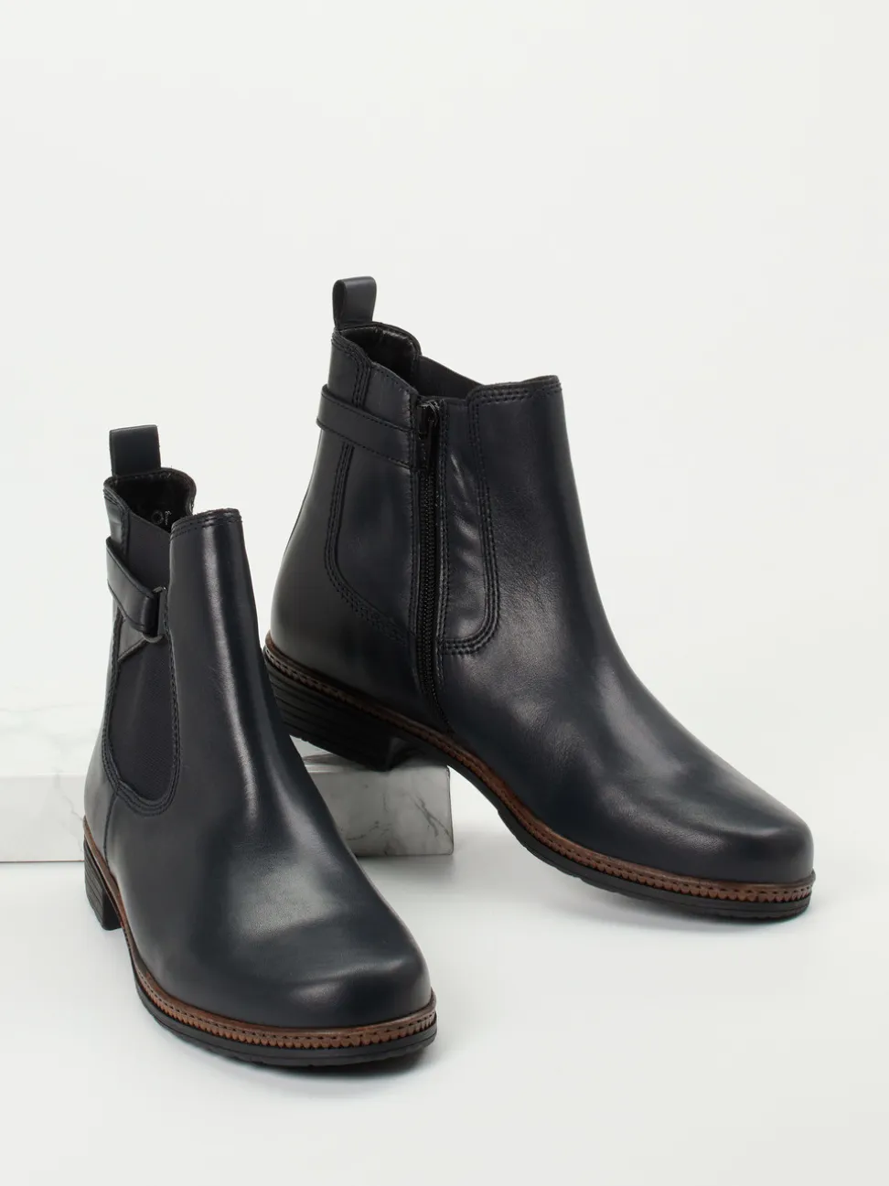 Gabor – Chelsea Boots aus Kalbleder in Nachtblau