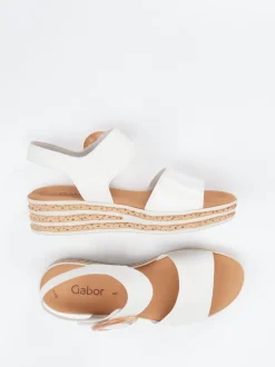Gabor – Keilsandalette aus Lammleder Offwhite