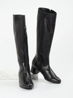 Gabor – Kniehohe Stiefel aus Leder Schwarz