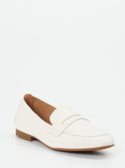 Gabor – Loafer aus Kalbleder in Cremeweiß