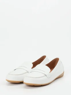 Gabor – Loafer aus Kalbleder in Weiß