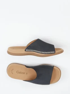 Gabor – Pantolette aus Nubukleder in Blau