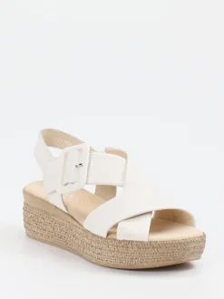 Gabor – Plateau-Sandalen aus Lammleder Off-White