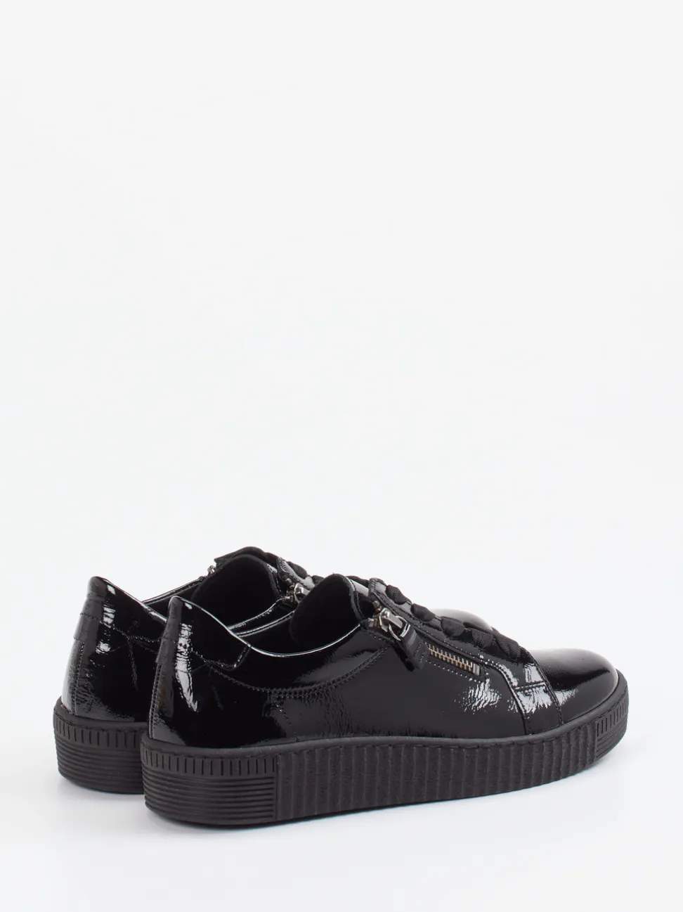 Gabor – Plateau-Sneaker aus schwarzem Lackleder