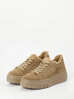 Gabor – Plateau-Sneaker aus Lammleder sandbeige