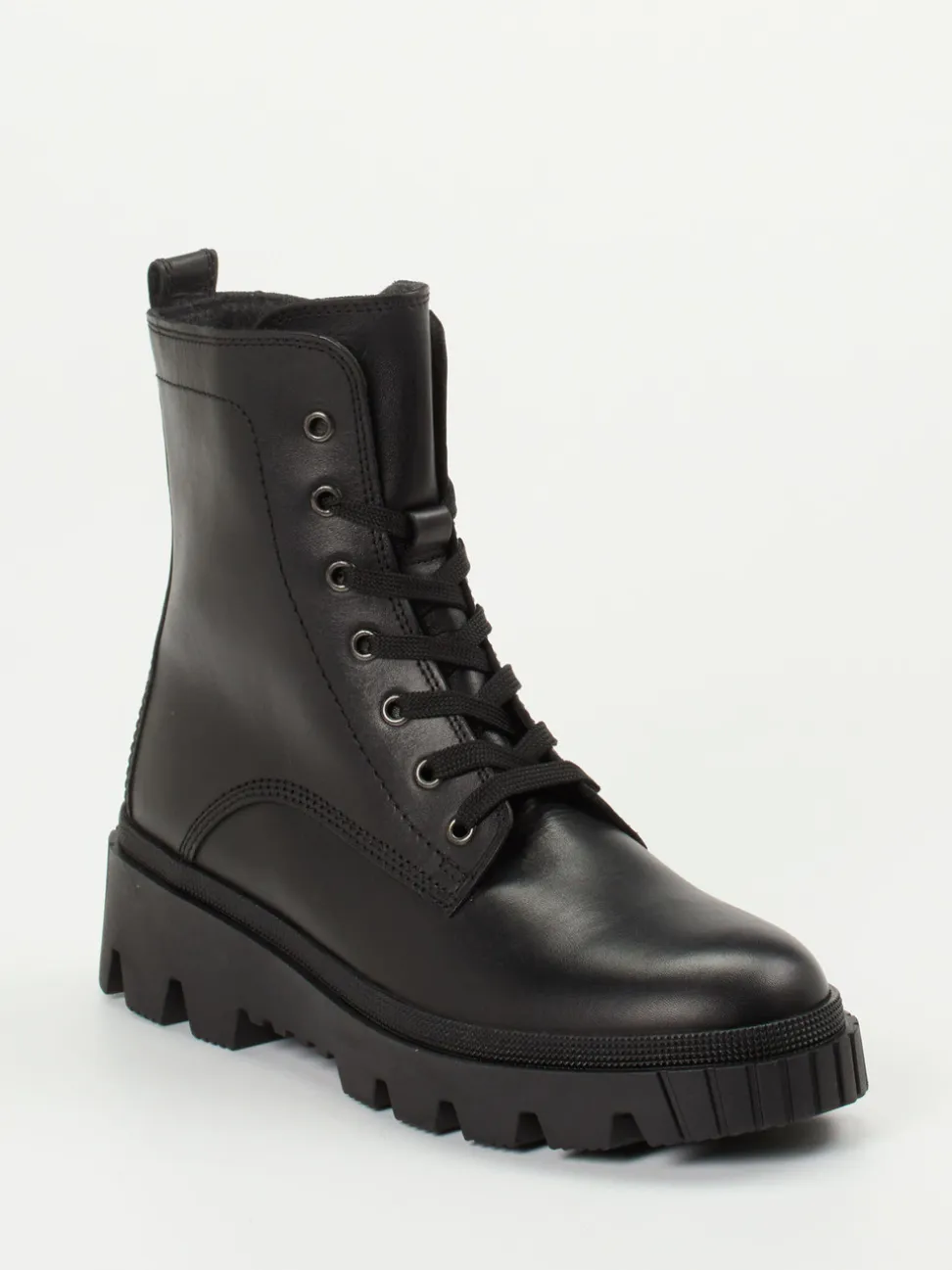 Gabor – Schnürboots aus Kalbleder in Schwarz
