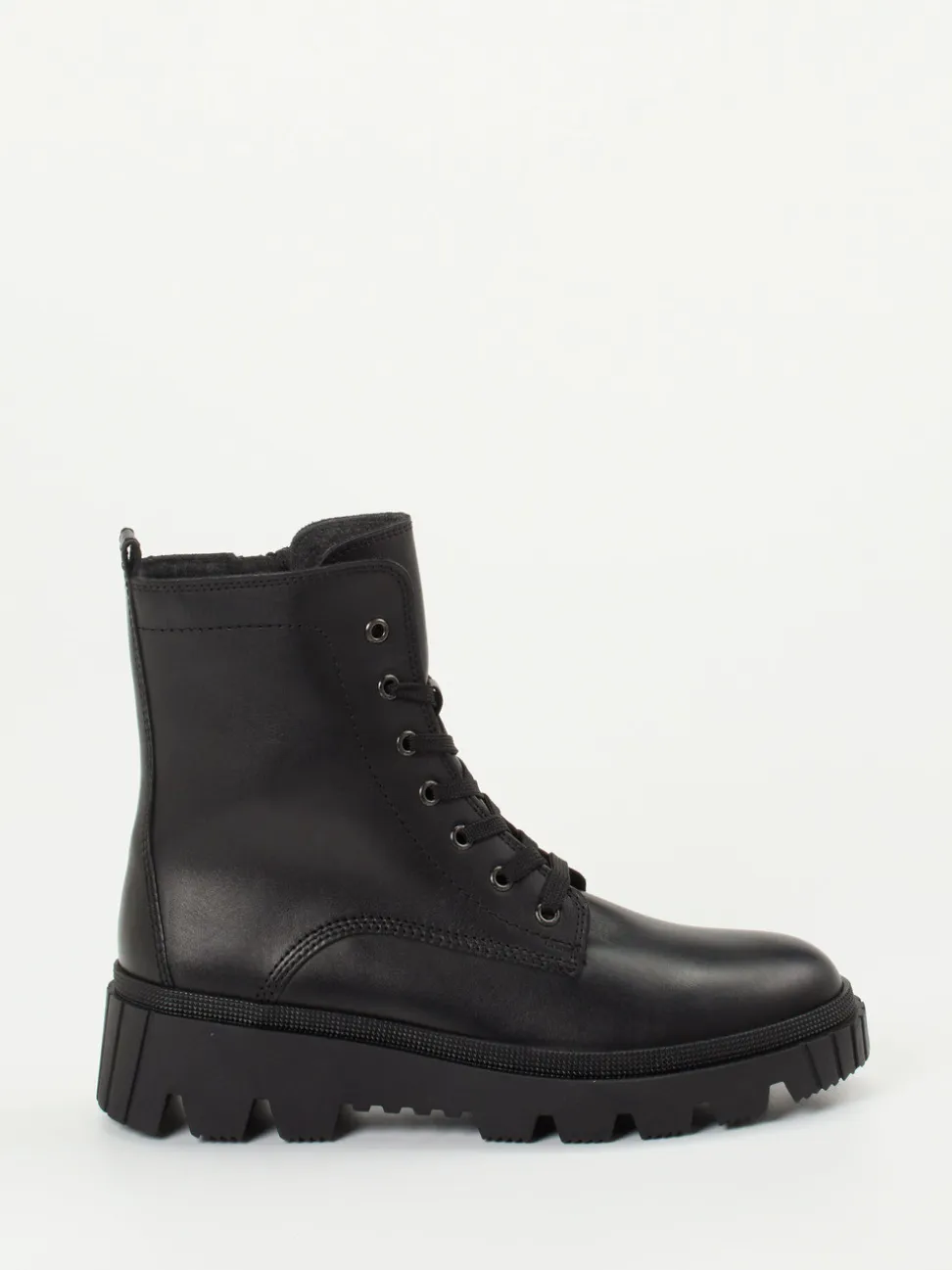 Gabor – Schnürboots aus Kalbleder in Schwarz
