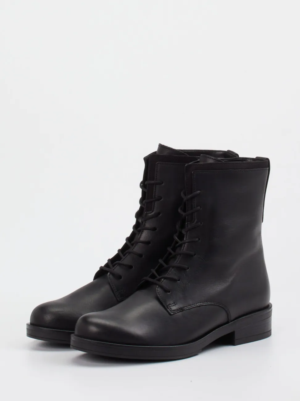 Gabor – Schnürboots aus Kalbleder schwarz