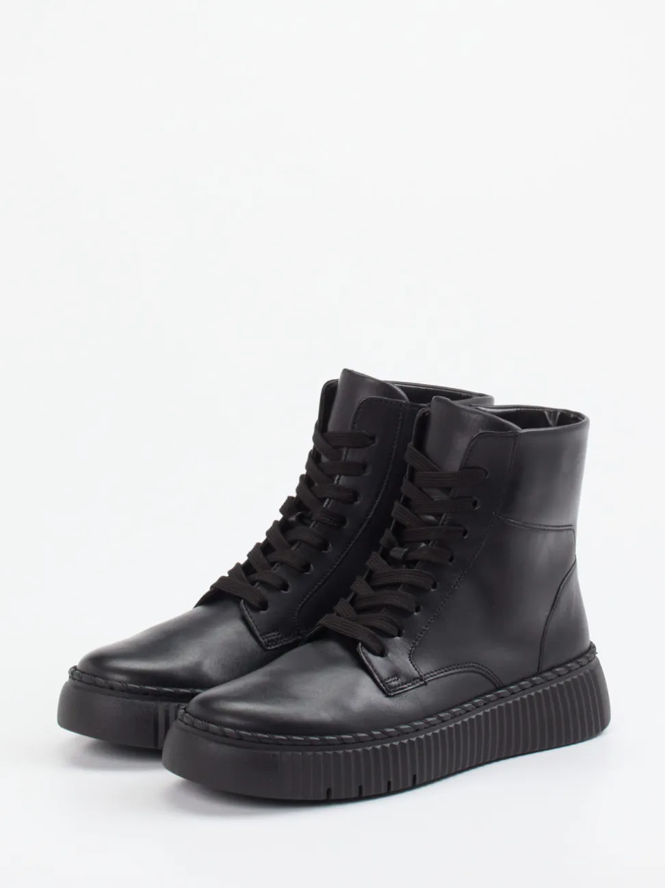 Gabor – Schnürboots aus Kalbleder Schwarz