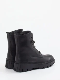 Gabor – Schnürboots aus Leder in Schwarz