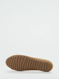Gabor Comfort – Ballerinas aus Veloursleder hellbraun