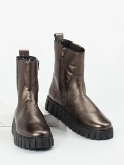 Gabor Comfort – Chelsea Boots aus Metallicleder bronzebraun