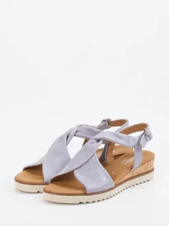 Gabor Comfort – Keilsandaletten aus Metallicleder Lavendelgrau