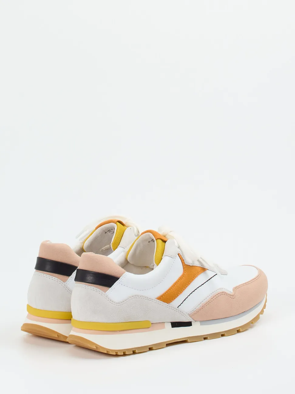 Gabor Comfort – Retro-Sneaker aus Veloursleder weiß