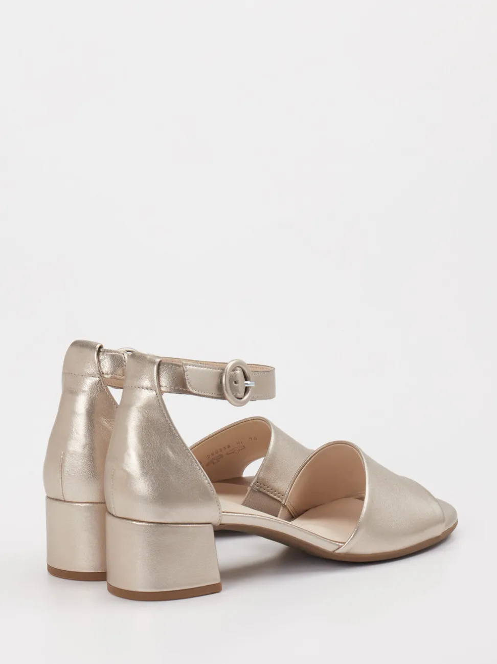 Gabor Comfort – Sandalen aus Metallicleder champagnerfarben