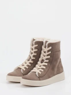 Gabor Comfort – Schnürboots aus Nubukleder in Taupe