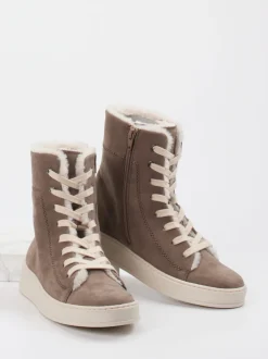 Gabor Comfort – Schnürboots aus Nubukleder in Taupe