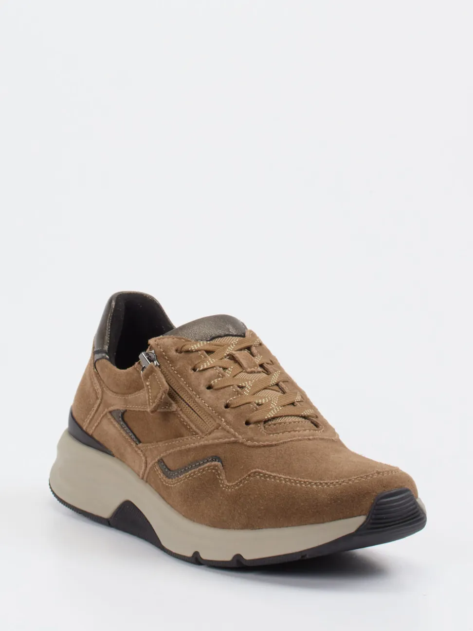 Gabor Comfort – Sneaker aus Veloursleder cognacfarben