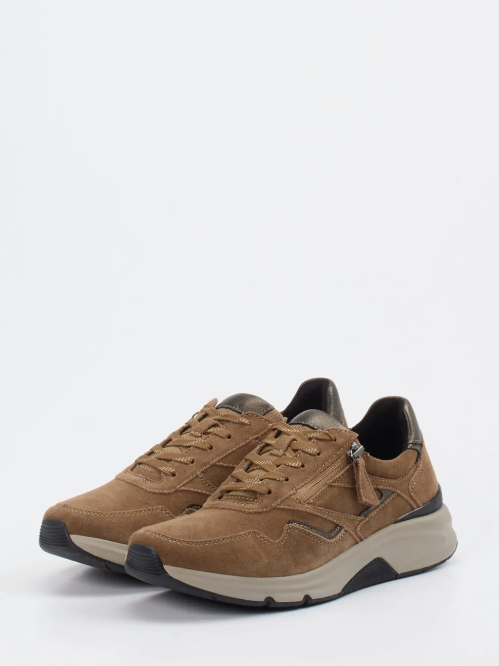 Gabor Comfort – Sneaker aus Veloursleder cognacfarben