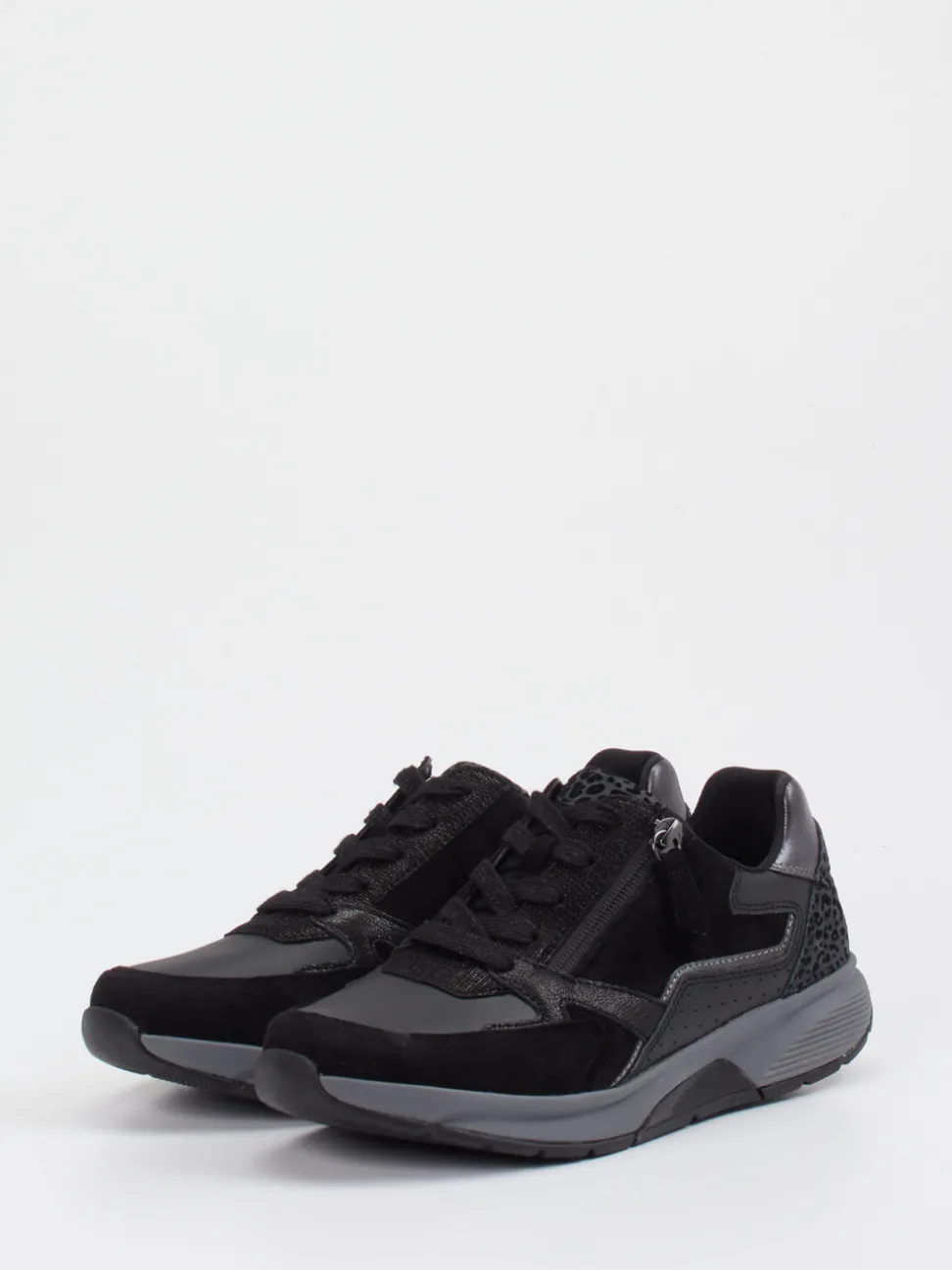 Gabor Comfort – Sneaker aus Veloursleder Schwarz