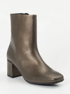Gabor Comfort – Stiefelette aus Metallicleder grau