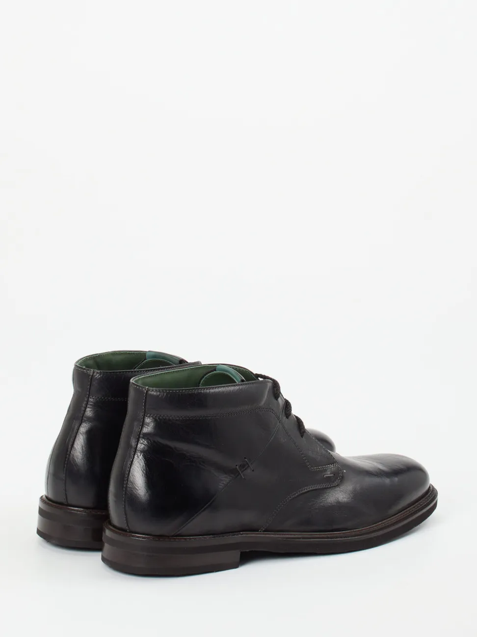 Galizio Torresi – Chukka Boots aus Kalbleder schwarz