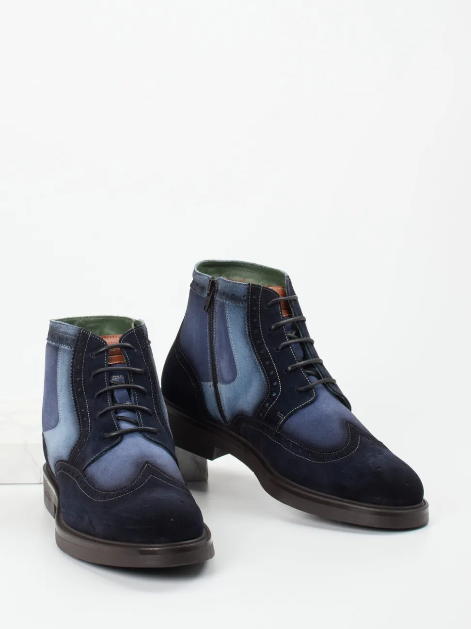 Galizio Torresi – Derby-Boots aus Veloursleder blau