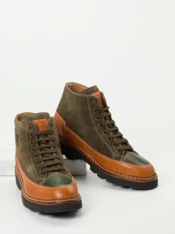 Galizio Torresi – Schnürboots aus Veloursleder olivgrün