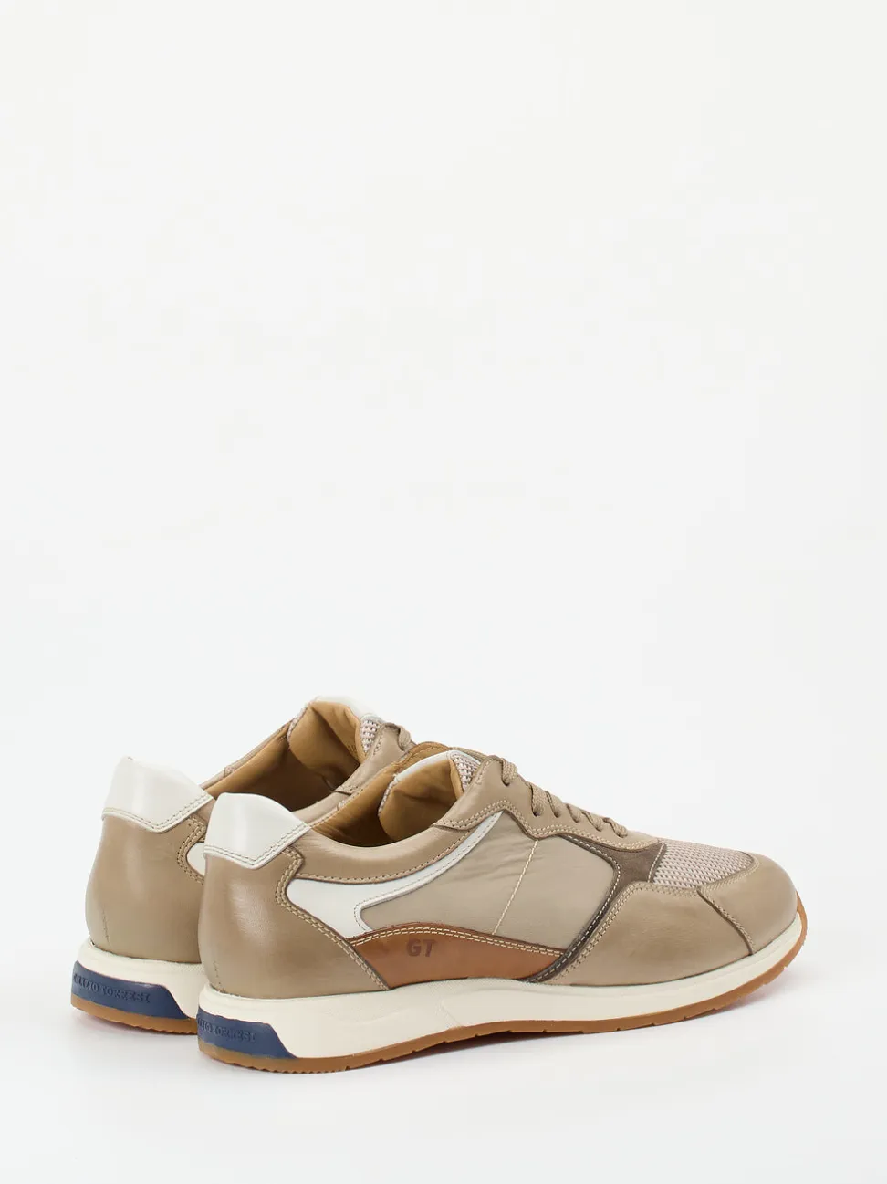 Galizio Torresi – Sneaker aus Kalbleder in Taupe
