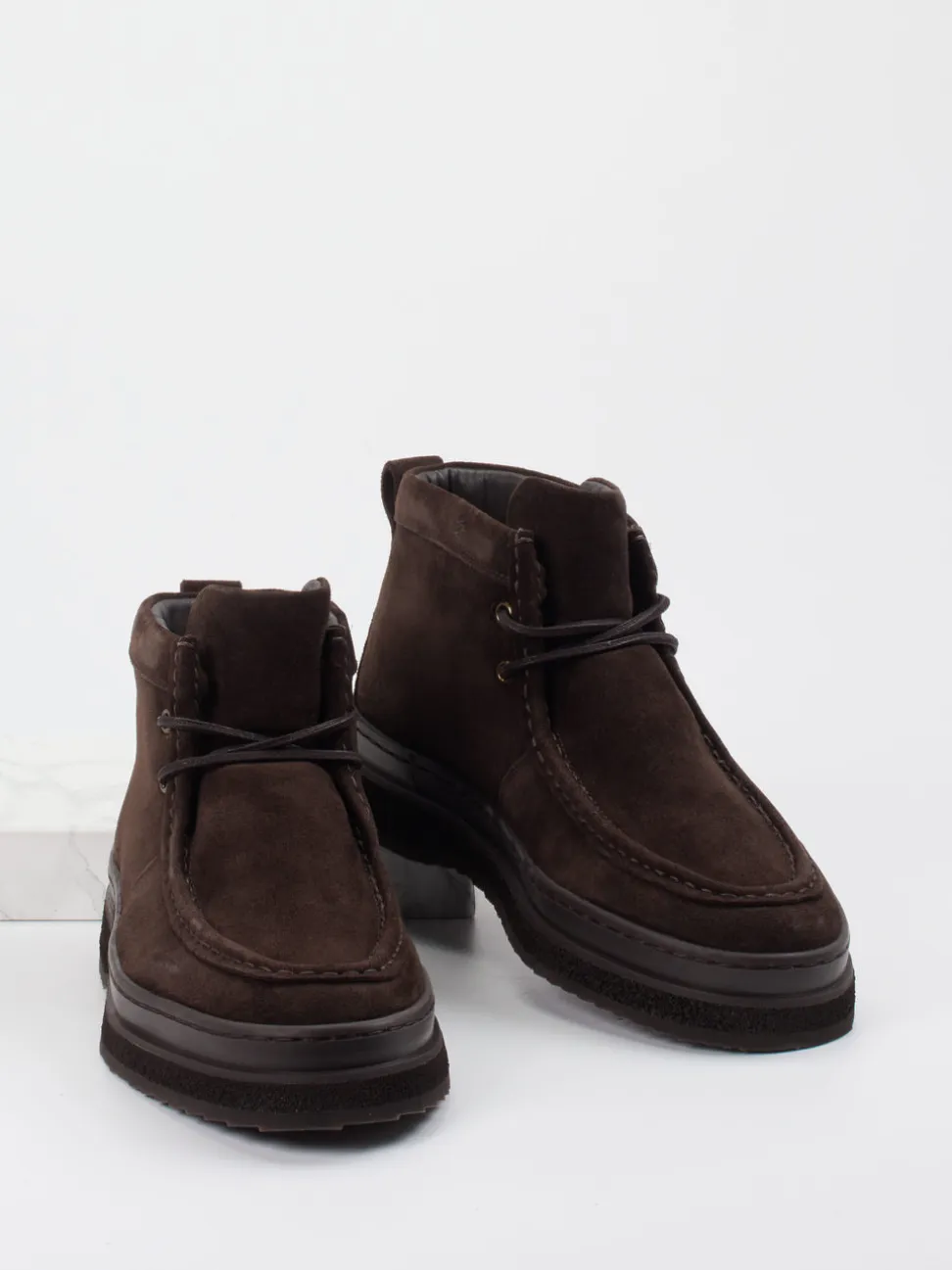 Gant – Schnürboots aus Veloursleder dunkelbraun