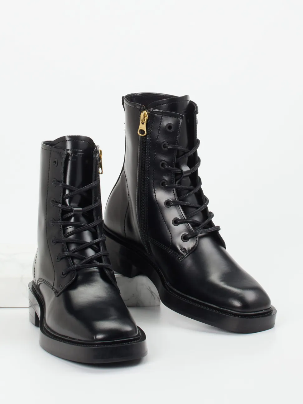 Gant – Schnürstiefelette aus Leder in Schwarz