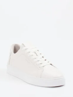 Gant – Sneaker aus Kalbleder Off-White mit Kontrastsohle